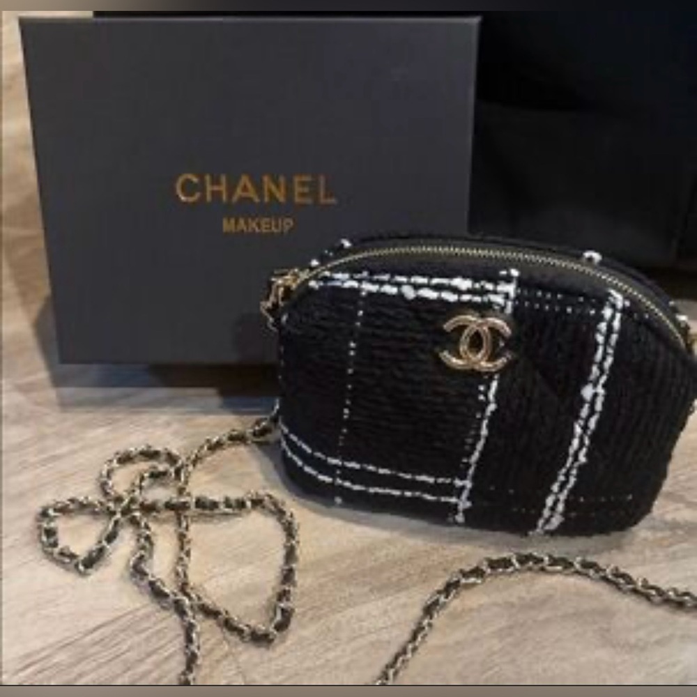 Beaute Make-up Tweed Black/White cc crossbody bag